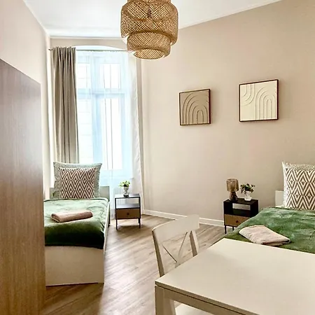 Beautiful - Luxury In The Center * شتشيتسين